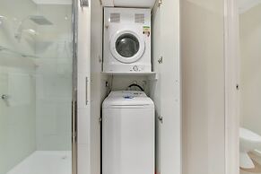 Bellevue on the Lakes