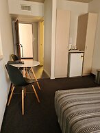 Belconnen Way Hotel Motel and Serviced Apartments