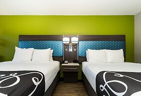 SureStay Plus Hotel by Best Western Point Richmond