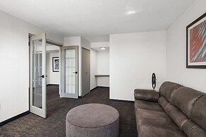 Ramada Plaza by Wyndham Regina Downtown