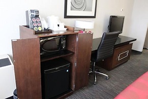 Ramada Plaza by Wyndham Regina Downtown