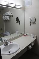 Ramada Plaza by Wyndham Regina Downtown