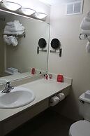 Ramada Plaza by Wyndham Regina Downtown