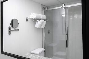 Ramada Plaza by Wyndham Regina Downtown