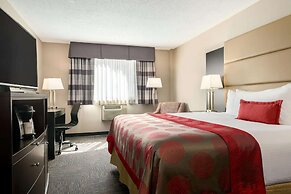 Ramada by Wyndham Saskatoon
