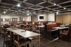 Ramada by Wyndham Saskatoon