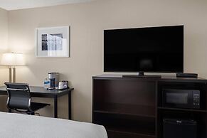 Ramada by Wyndham Saskatoon