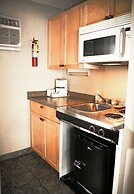 Ramada by Wyndham Quesnel