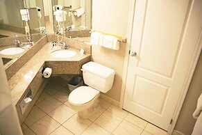 Ramada by Wyndham Quesnel