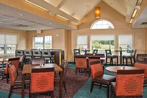 Sonesta ES Suites Charleston