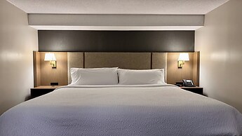 Holiday Inn Hotel & Suites London by IHG