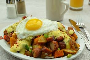 Holiday Inn Hotel & Suites London by IHG