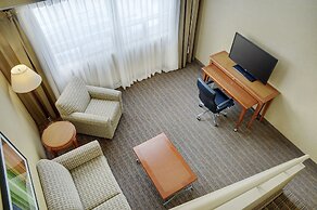 Holiday Inn Hotel & Suites London by IHG