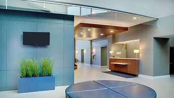 Holiday Inn Hotel & Suites London by IHG