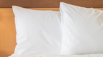 Holiday Inn Hotel & Suites London by IHG