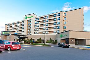 Holiday Inn Laval Montréal, an IHG Hotel