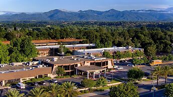 Red Lion Hotel Redding