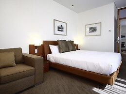 Novotel Canberra