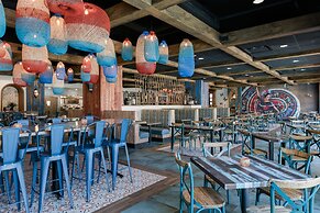 Westgate Town Center Resort