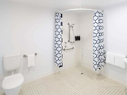 Mercure Sydney Blacktown