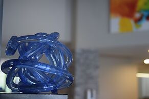 Destiny Palms Hotel Maingate West