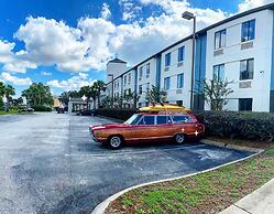 Destiny Palms Hotel Maingate West