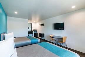 Motel 6 South El Monte, CA - Los Angeles