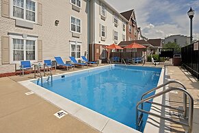 Towneplace Suites By Marriott Bloomington