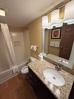 MainStay Suites Bloomington near University