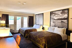 Super 8 by Wyndham Castlegar BC