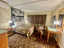 Super 8 by Wyndham Castlegar BC