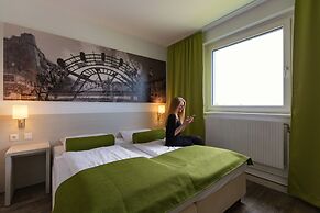 Life Hotel