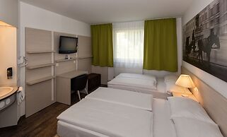 Life Hotel