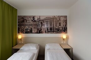 Life Hotel