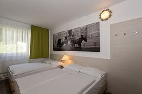 Life Hotel