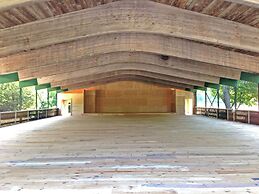 Isaiah Tubbs Resort & Conference Centre