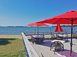 Isaiah Tubbs Resort & Conference Centre