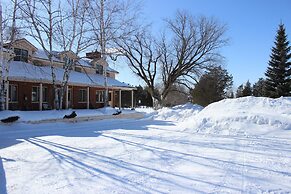 Isaiah Tubbs Resort & Conference Centre