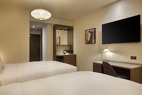 DoubleTree by Hilton London West End