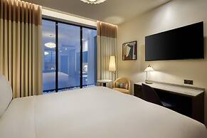 DoubleTree by Hilton London West End