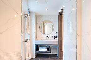 DoubleTree by Hilton London West End
