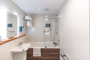 DoubleTree by Hilton London West End