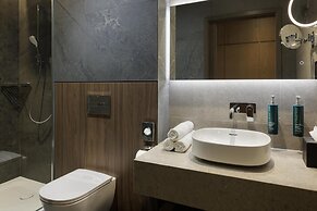 DoubleTree by Hilton London West End