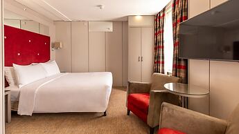 DoubleTree by Hilton London West End