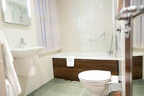 DoubleTree by Hilton London West End