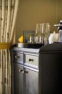 Townhouse on the Green