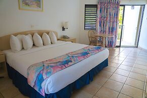 Allamanda Beach Hotel