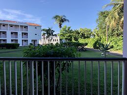 Allamanda Beach Hotel