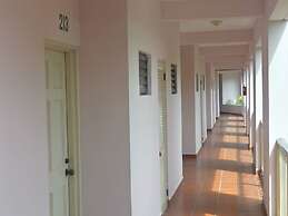 Allamanda Beach Hotel