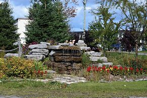 La Saguenéenne - Hôtel et Centre de Congrès